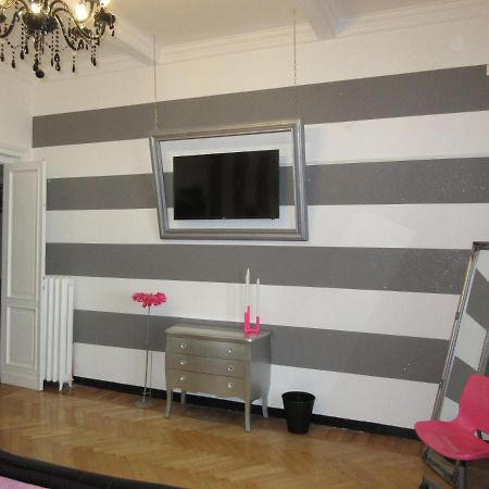 Doria House 23 Hotel Генуа Екстериор снимка