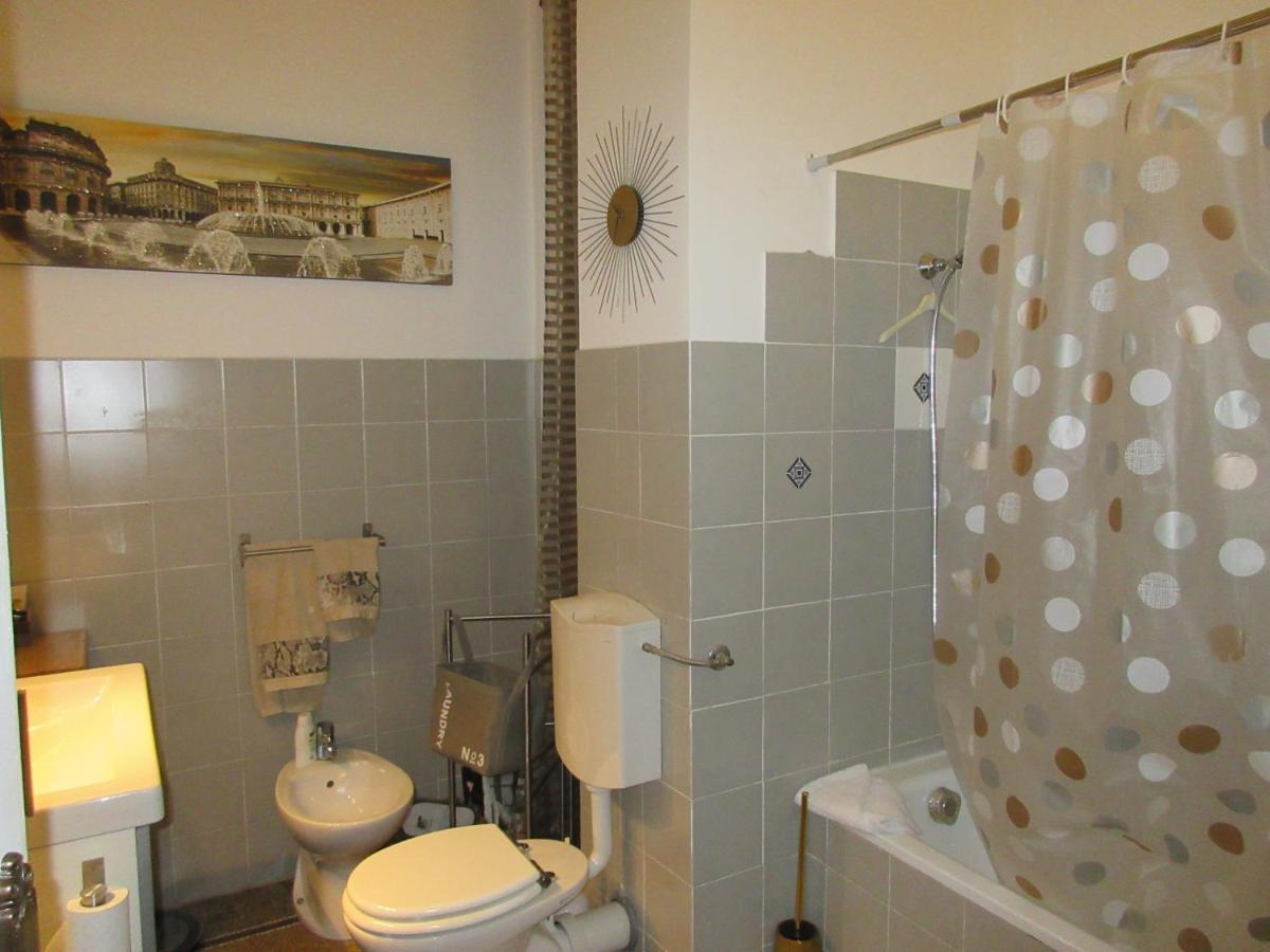 Doria House 23 Hotel Генуа Екстериор снимка